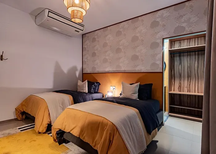 Luxury Roma Sur House With Rooftop Dining Holiday home