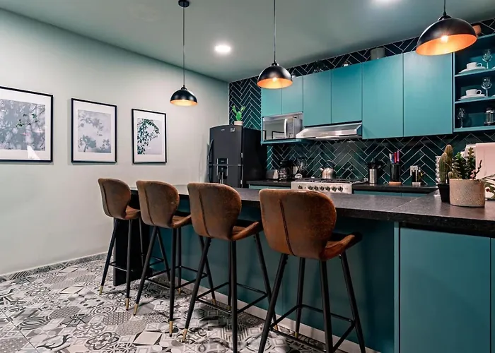 Luxury Roma Sur House With Rooftop Dining