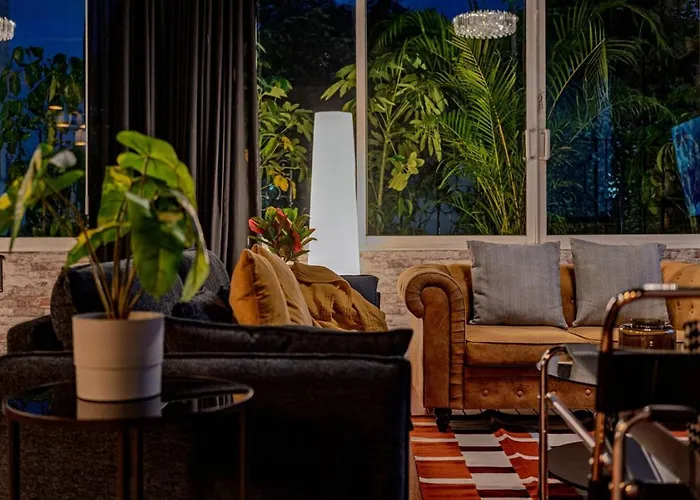 Luxury Roma Sur House With Rooftop Dining Holiday home