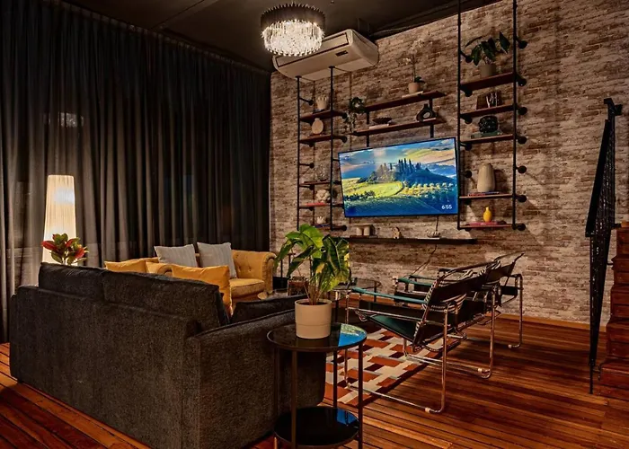 Luxury Roma Sur House With Rooftop Dining *