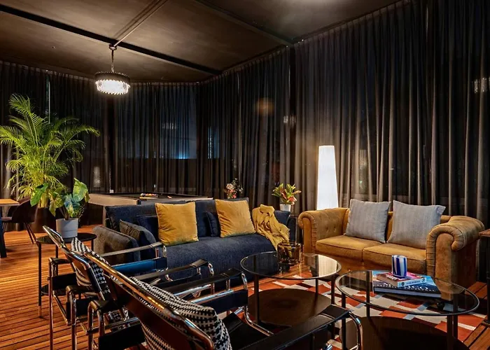 Luxury Roma Sur House With Rooftop Dining *