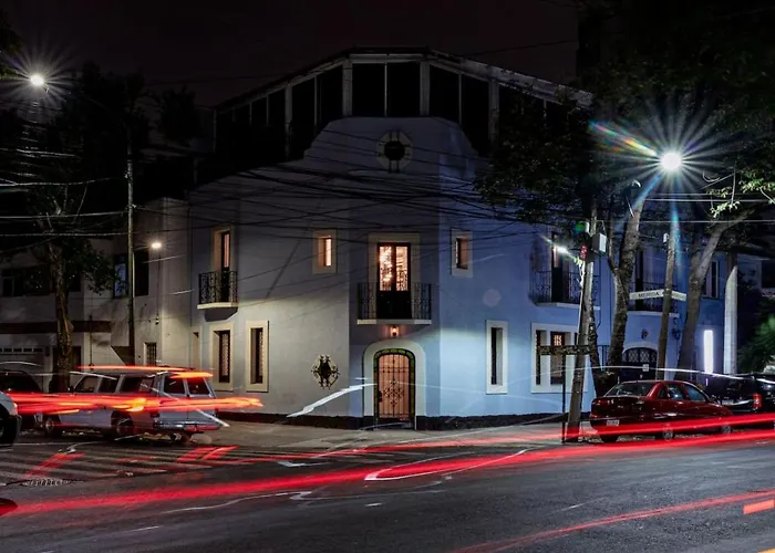 Luxury Roma Sur House With Rooftop Dining * Mexico City